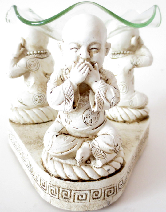 White oil burner monk of wisdom 12cm