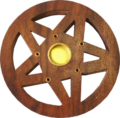Porte encens en bois rond ciselé pentacle 10cm