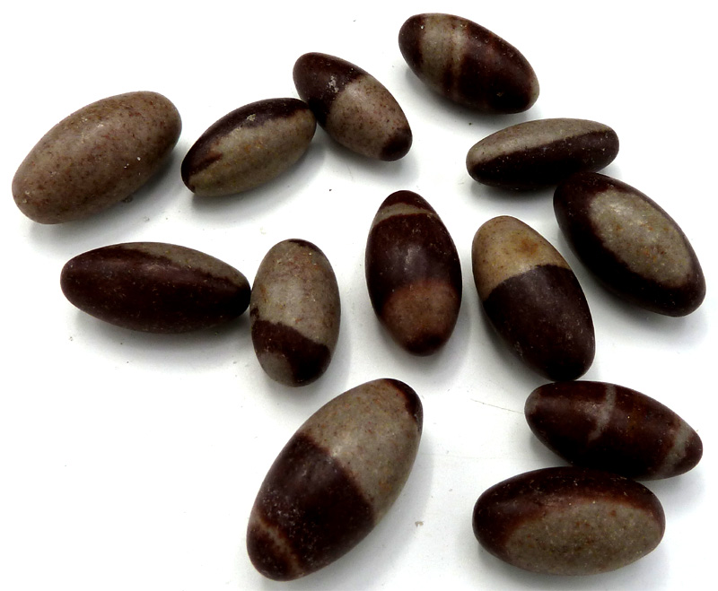 Shiva Lingam tumbled stone 3cm