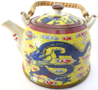 Théière jaune avec dragon porcelain
