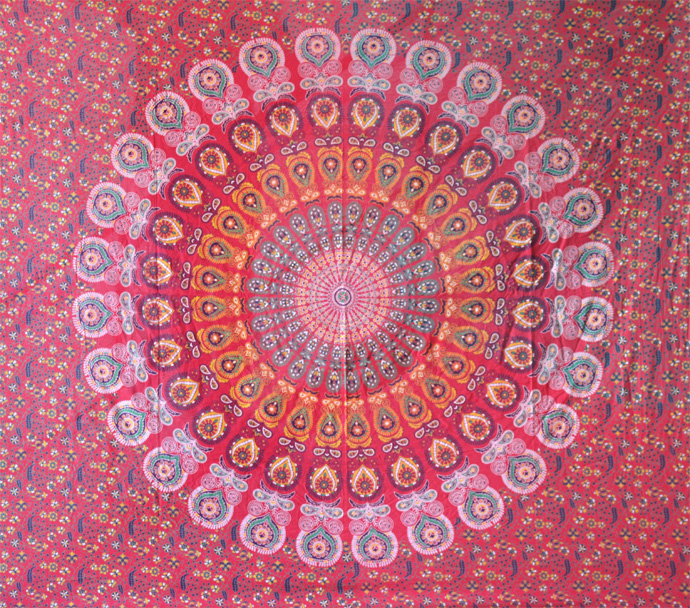 Tenture mandala rouge jaune & vert clair